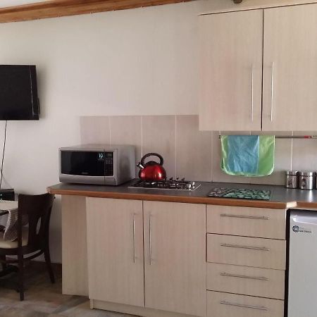 12 On Beach Guest House Saldanha Bay Exterior foto