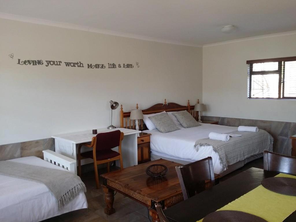 12 On Beach Guest House Saldanha Bay Exterior foto