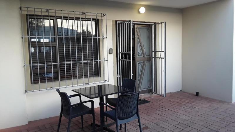 12 On Beach Guest House Saldanha Bay Exterior foto